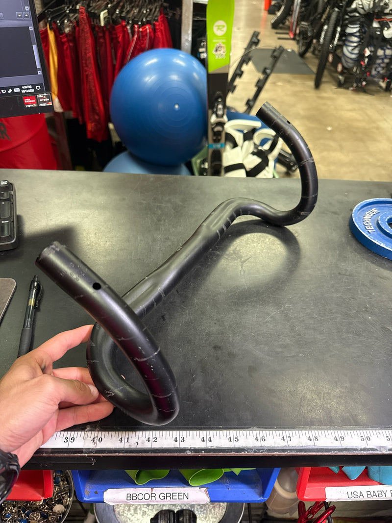Load image into Gallery viewer, Used Zipp Service Course SL 80 ERGO Handlebars
