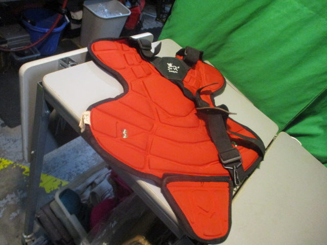 Load image into Gallery viewer, Used Jadekylin Youth Baseball/Softball Catchers Chest Protector
