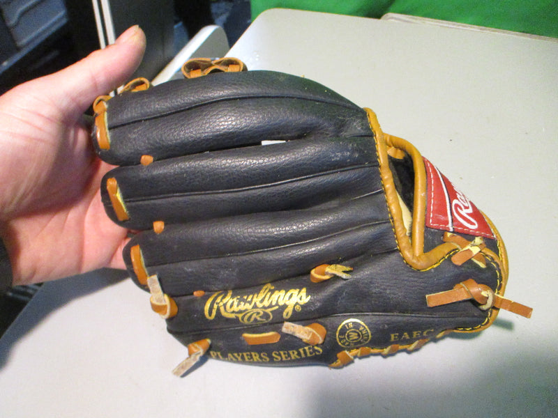 Load image into Gallery viewer, Used Rawlings Players Series 9" Glove - RHT
