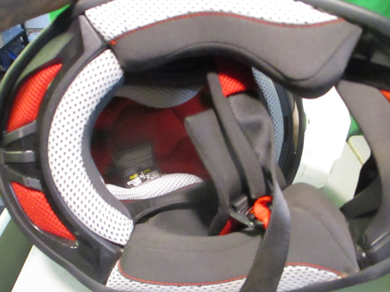 Load image into Gallery viewer, Used O&#39;Neal Sierra II Size Medium Motorcross Helmet W/ Visor
