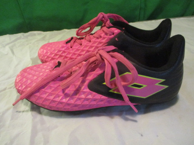 Load image into Gallery viewer, Used Lotto Soccer Cleats Size 4

