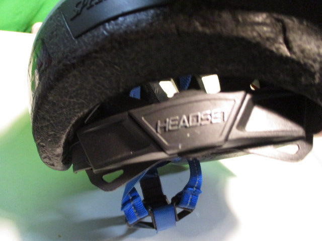 Load image into Gallery viewer, Used Specialized Shuffle SB CHild Bicycle Helmet
