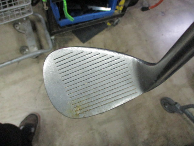 Load image into Gallery viewer, Used Pinemedow Series 6 60 Deg Wedge - RH
