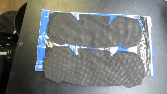 Load image into Gallery viewer, Used No Sweat Disposable Helmet Liner - 2 Liners
