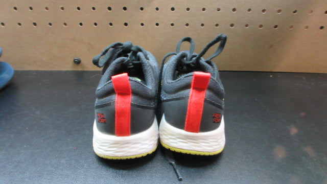 Load image into Gallery viewer, Used New Balance Running Shoes - Youth Size 1 - Grey

