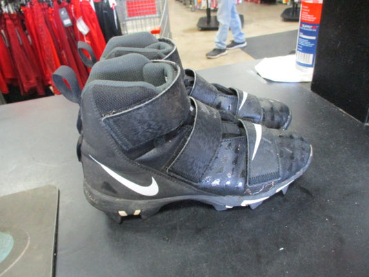 Used Nike Force Savage Size Youth 4 Cleats