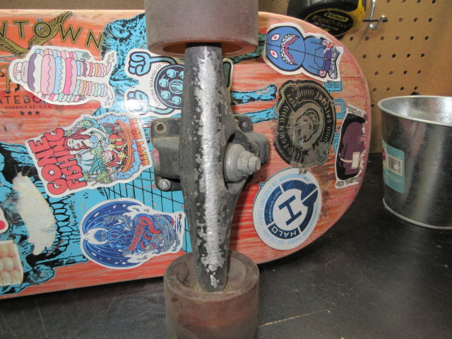 Load image into Gallery viewer, Used Skateboard - Wear
