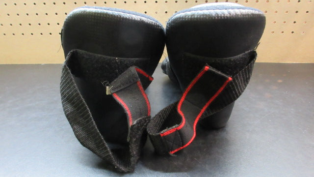 Load image into Gallery viewer, Used ATA Martial Arts Sparring Shoes - Size 9
