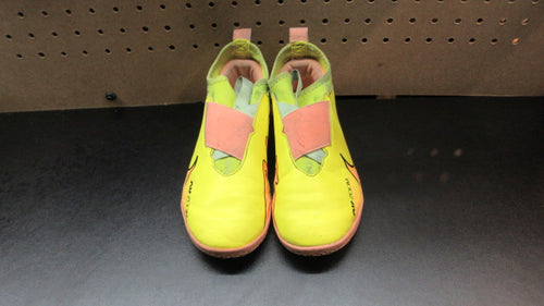 Used Nike Air Zoom Mercurial Indoor Soccer Shoes - Size Youth 4