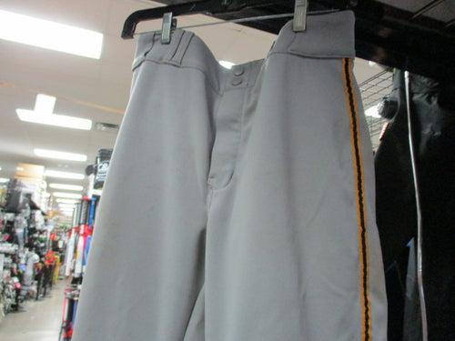 Used Champro Knicker Adult Medium Baseball Pants