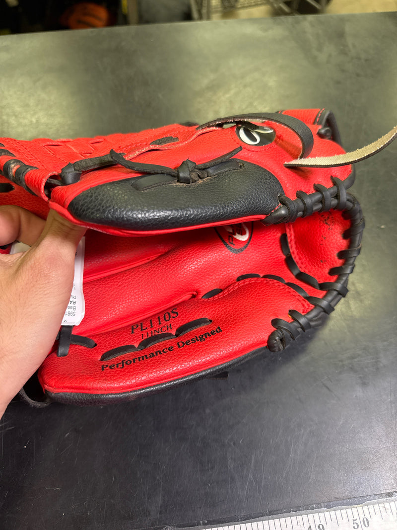 Load image into Gallery viewer, Used Rawlings Players Series 11 Glove
