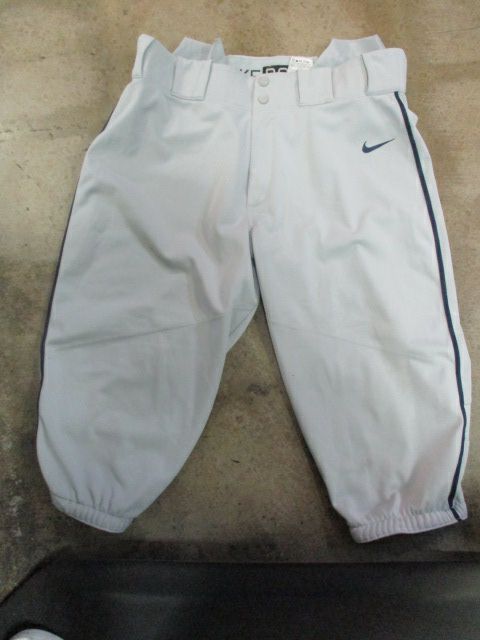 Used Nike Knickers Size XL w/ strap Baseball Pants