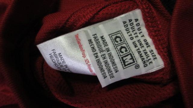 Load image into Gallery viewer, Used Reebok Hockey Socks Adult One Size - Red
