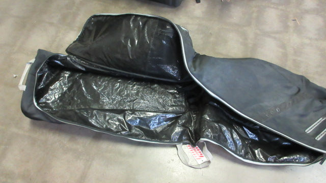 Load image into Gallery viewer, Used Ride Snowboards Snowboard Bag W/ Wheels
