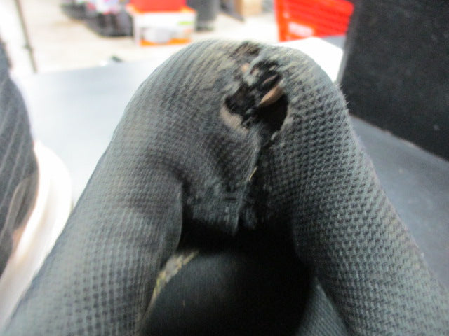 Load image into Gallery viewer, Used Nike Turf Cleats Size 13 - Heels Have Wear

