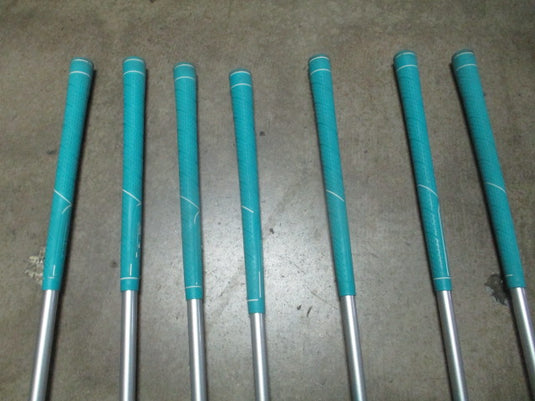Used Tour Edge Lady Edge 7 Piece Ladies Golf Set