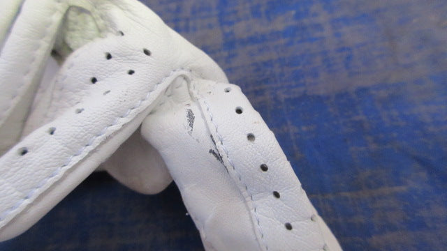 Load image into Gallery viewer, Used Pebble Beach Resorts Foot Joy Golf Glove Ladies Size LM
