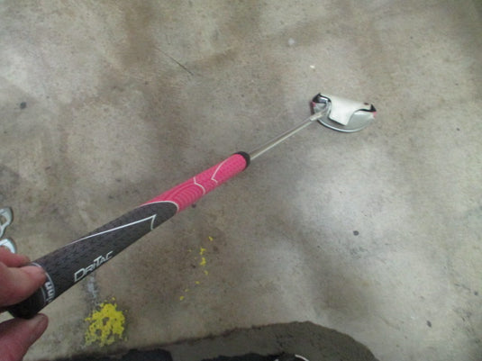 Used Founders Club B-01 Believ RH Pink Putter