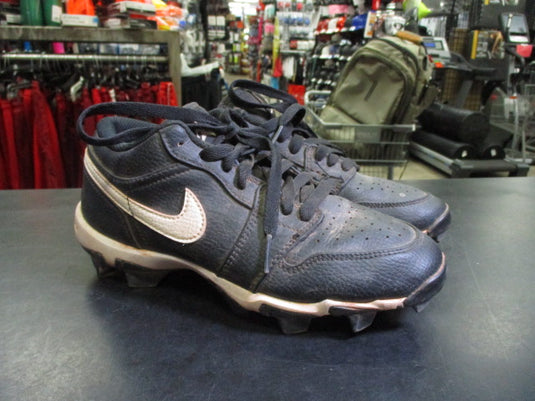 Used Nike Air Jordan 1 Low Cleats Size 4.5Y