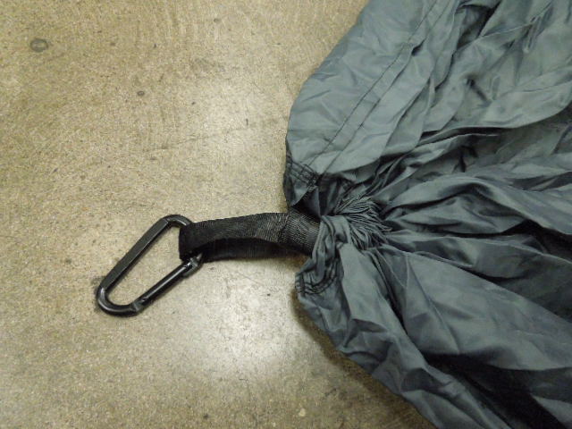 Load image into Gallery viewer, Used Unbranded Blue Hammock with Paracord + Hanging Hooks
