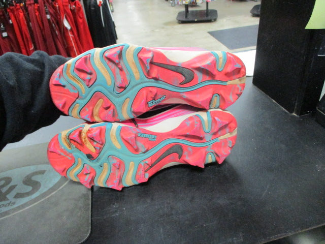 Load image into Gallery viewer, Used Nike Hyper Diamond 3 Size Youth 3 Cleats
