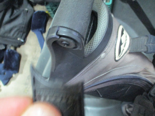 Used Sun Mountain Stand Golf Bag (Broken strap)