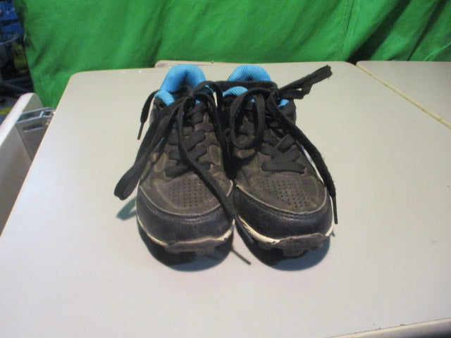Load image into Gallery viewer, Used Easton 360 Youth Size 9 Baseball Shoes
