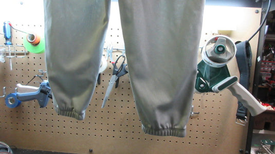 Used Under Armour Pull-Up Closed Bottom Baseball Pants - Size Youth XL