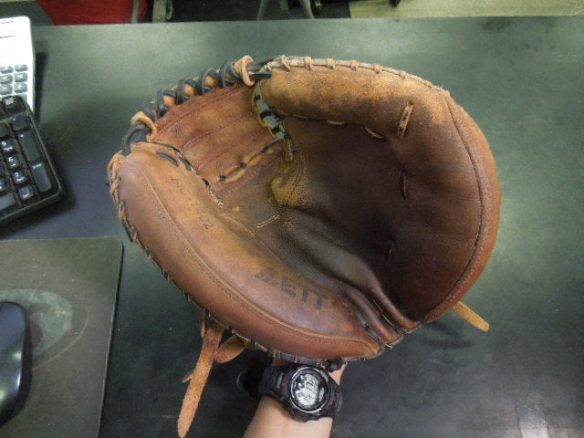 Load image into Gallery viewer, Vintage ZETT ZiLux Series BIC-1402 Steerhide RHT Catchers Mitt
