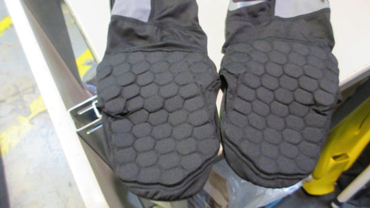 Used Nike Pro Size Adult Small Knee Padded Compression Shorts