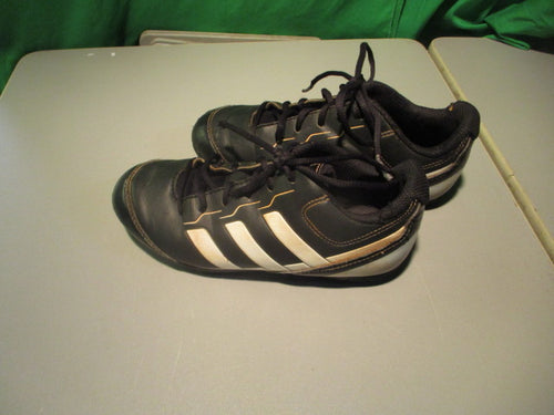 Used Youth Adidas Cleats Size 1