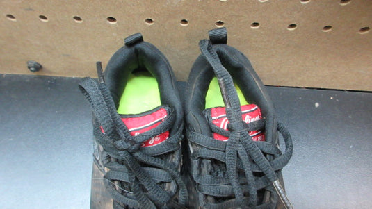 Used Rawlings Youth Clubhouse Low Baseball Cleats - Size 9
