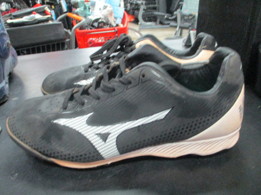 Used Mizuno Wave Finch Size 2.5 Cleats