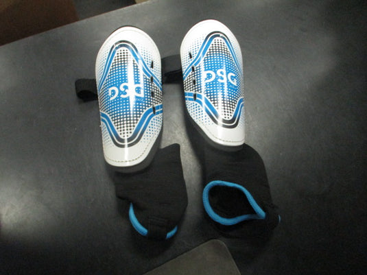 Used DSG Youth Shin Guards Size Large