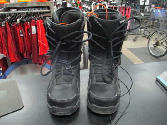 Used ThirtyTwo Black Snowboard Boots Size 7.5