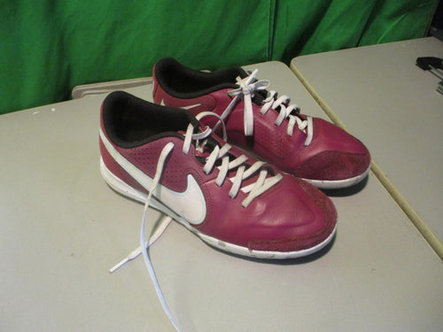 Used Nike Tiempo Indoor Soccer Shoes Size 7.5