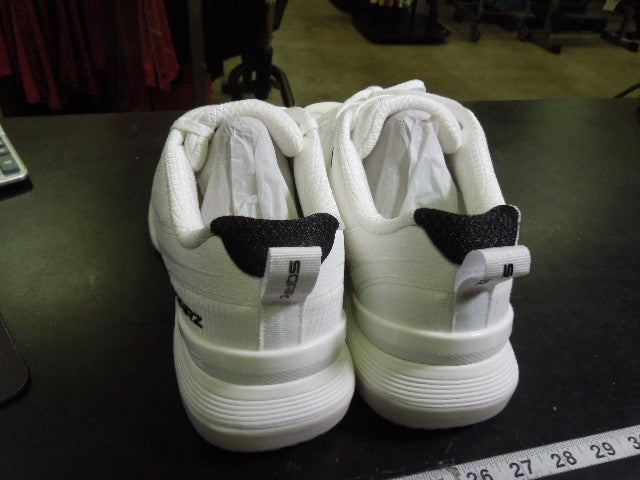 Load image into Gallery viewer, Like New SQAIRZ GFP2 Softball Turf Shoes Size 13
