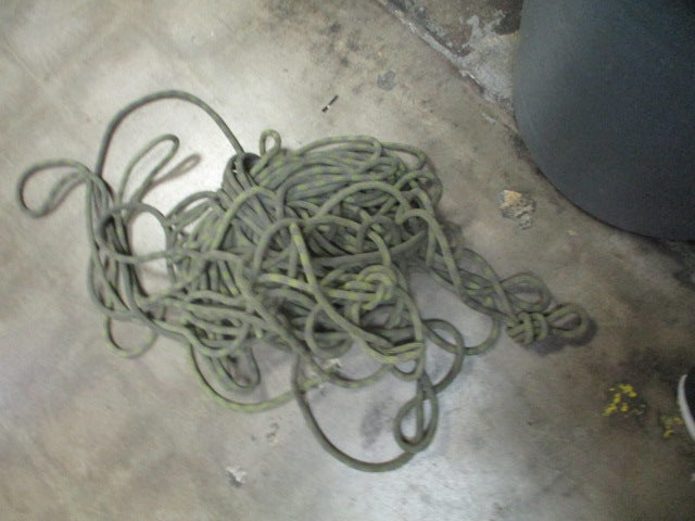 Load image into Gallery viewer, Used Large amount of ROPE
