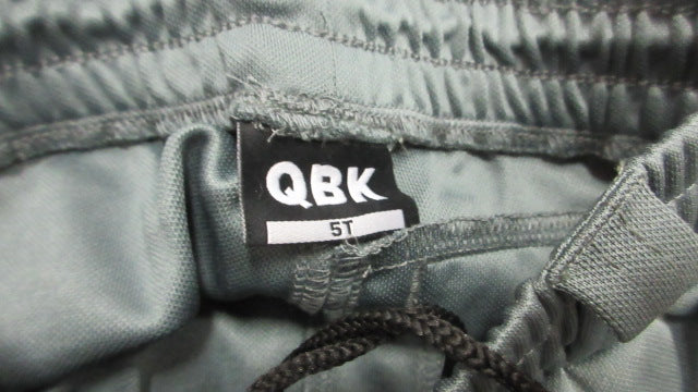 Load image into Gallery viewer, Like New QBK 5T Gray Youth Elastic Bottom Baseball Pants

