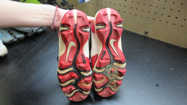 Load image into Gallery viewer, Used Nike Air Jordan Mid Baseball Cleats - Size Youth 2
