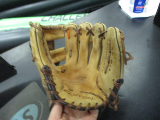 Used Easton Stealth Travel Ball 11.25" Baseball Glove