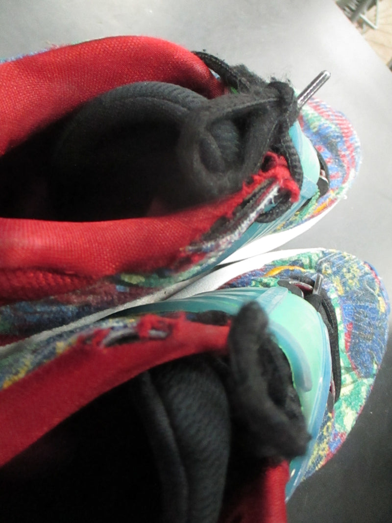 Load image into Gallery viewer, Used Nike KD 14 NRG Ron English 2 Ky-D Size 7 Sneakers
