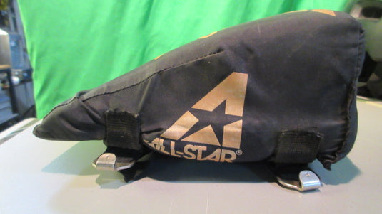 Used All Stars Catchers Knee Savers - Single 1