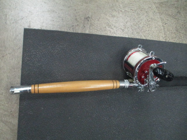 Load image into Gallery viewer, Used Masterflex Md 7766 W 6.5' Rod With PENN Senator 114HL Reel
