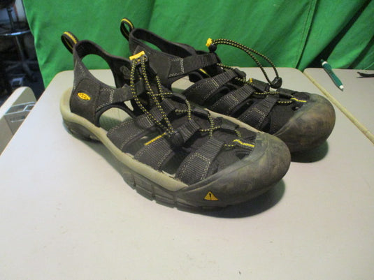 Used Keen Size 12 Water Shoes Sandals