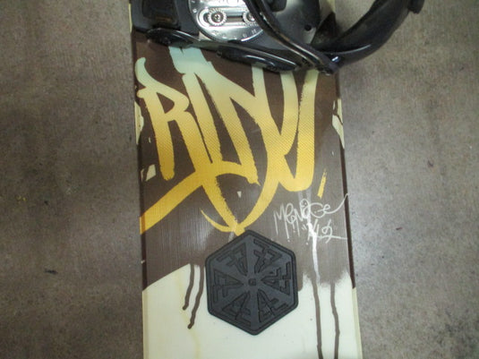 Used Ride Menace 149cm Snowboard with ride Bindings