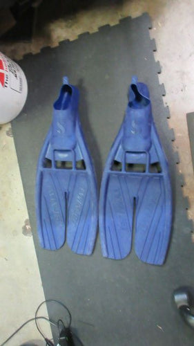 Used Scuba Pro 24