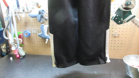 Under Armour Windbreaker Sweat Pants - Size Youth Medium