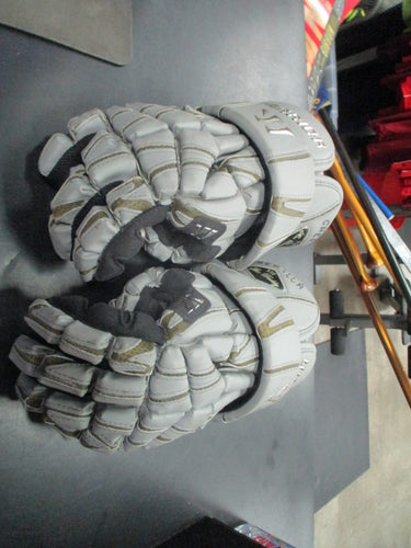 Used Warrior Vapor Mac Daddy Lacrosse Gloves