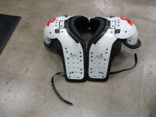 Used Gamer Gear 2000 All Purpose Adult Large Football Shoulder Pads
